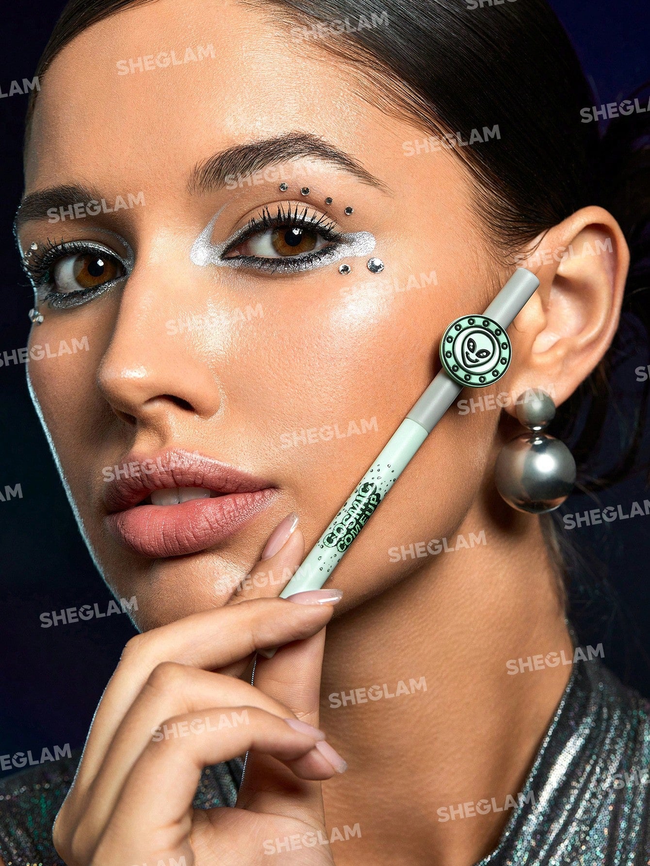 ايلاينر أصلي Sheglam Milky Way Eyeliner Pencil
