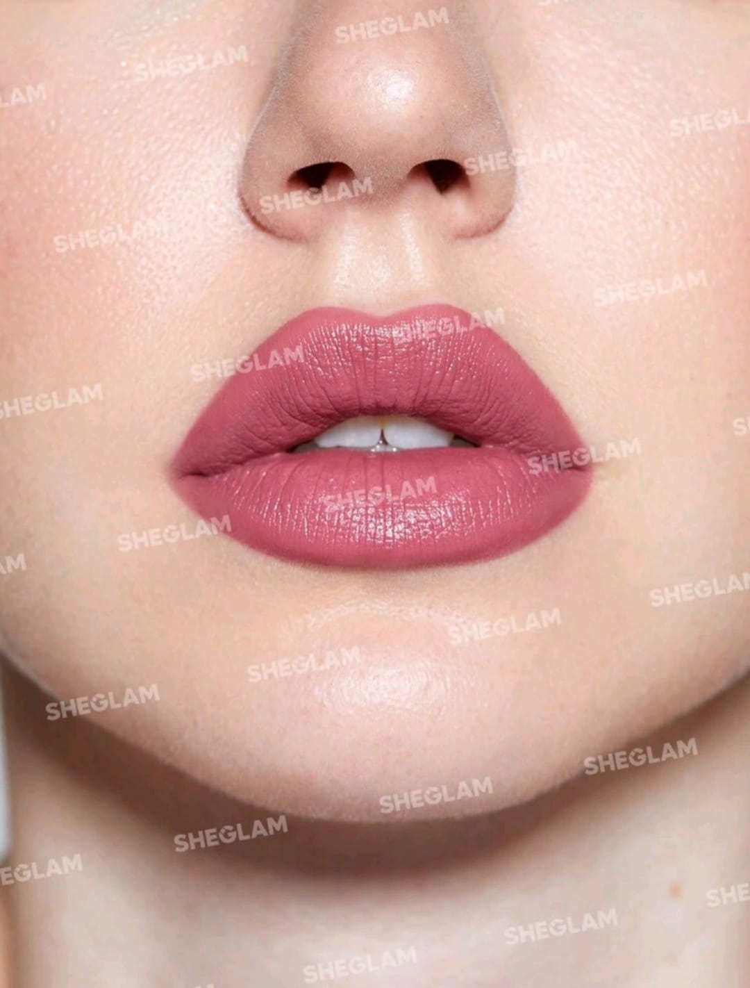 روج أصلي Sheglam Just Kissed Lipstick